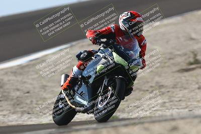 media/Nov-02-2025-Lets Ride (Sun) [[f7a3caa734]]/B Group/1220pm (Turn 2 Outside)/